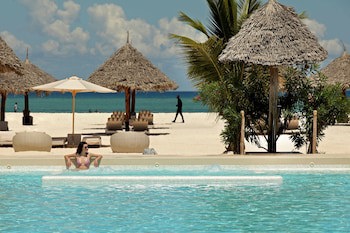 Gold Zanzibar Beach House & Spa