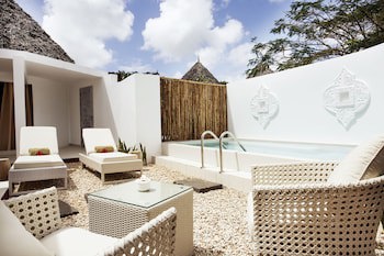 Gold Zanzibar Beach House & Spa