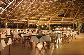 Gold Zanzibar Beach House & Spa