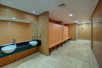 Al Khoory Executive Hotel