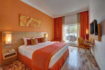 Al Khoory Executive Hotel