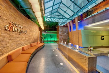 Al Khoory Executive Hotel