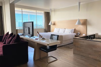Wyndham Concepcion Pettra