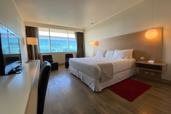 Wyndham Concepcion Pettra