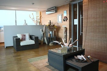 Wyndham Concepcion Pettra