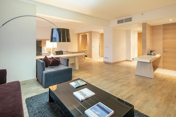 Wyndham Concepcion Pettra