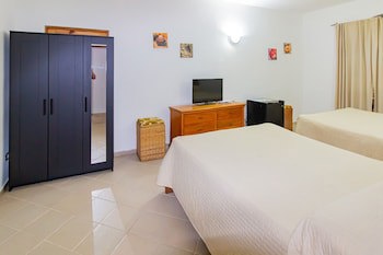 Hotel Villa Capri Salon & Spa