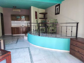 Hotel Villa Capri Salon & Spa
