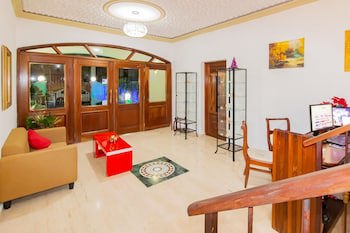 Hotel Villa Capri Salon & Spa