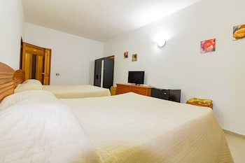 Hotel Villa Capri Salon & Spa