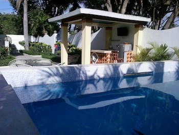 Hotel Villa Capri Salon & Spa