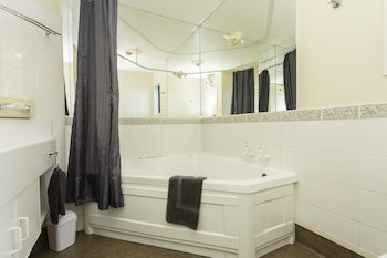 755 Regal Court