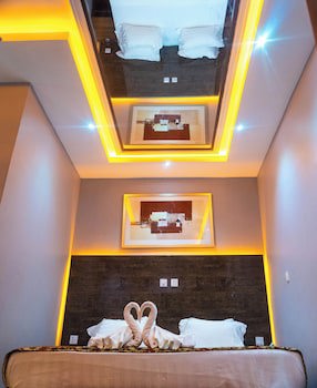Grand Casamora