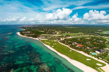 Four Points By Sheraton Puntacana Village