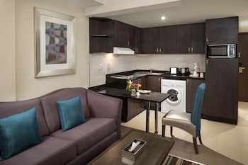 Savoy Central Hotel Apartments fotoğrafı