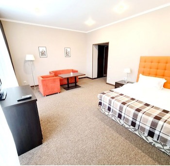 Bontiak Hotel