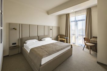 Regency Hotel