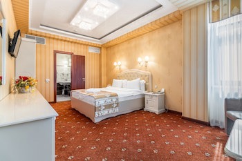 Regency Hotel