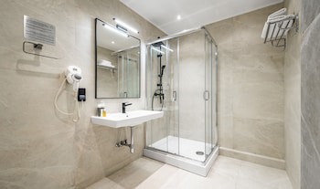 Regency Hotel