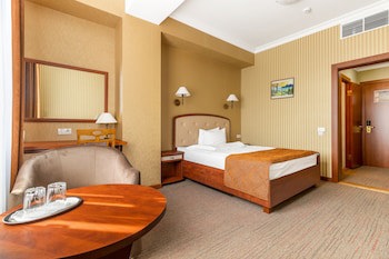 Regency Hotel