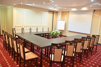 Regency Hotel