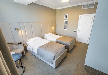 Regency Hotel