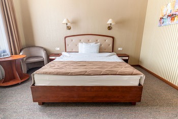 Regency Hotel