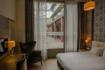 Grand Hotel Downtown