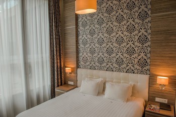 Grand Hotel Downtown