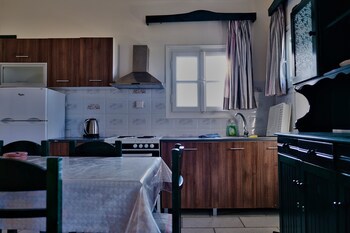 Studios Vrettos
