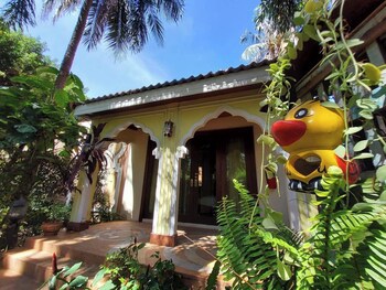 Vartika Resovilla Kuiburi Beach Resort And Villas