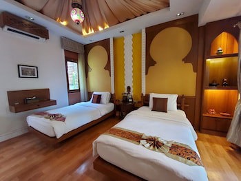 Vartika Resovilla Kuiburi Beach Resort And Villas