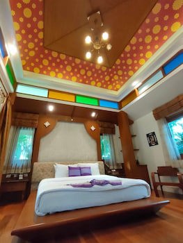 Vartika Resovilla Kuiburi Beach Resort And Villas