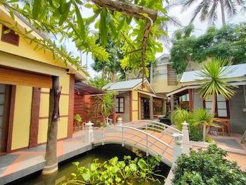 Vartika Resovilla Kuiburi Beach Resort And Villas