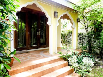 Vartika Resovilla Kuiburi Beach Resort And Villas