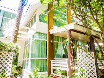Vartika Resovilla Kuiburi Beach Resort And Villas