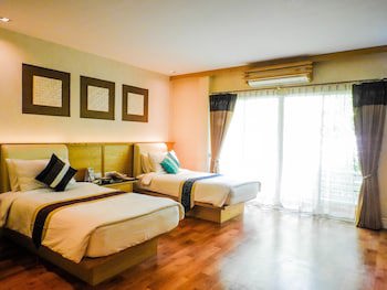 Vartika Resovilla Kuiburi Beach Resort And Villas
