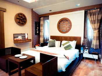 Vartika Resovilla Kuiburi Beach Resort And Villas