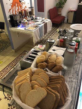 Villa Alicia Guest House