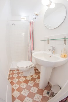 Villa Alicia Guest House