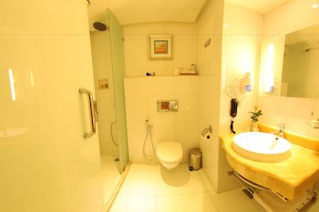 Dabab Hotel By Warwick