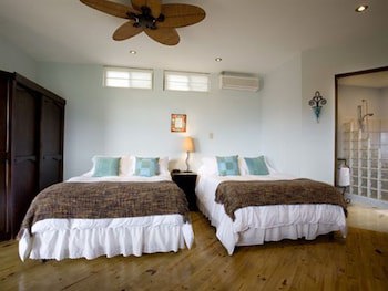 Out Of Bounds Hotel