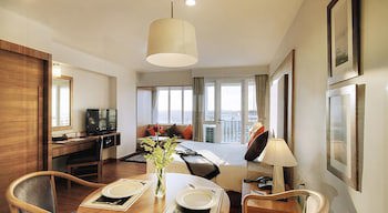 Classic Kameo Hotel & Serviced Apartments, Rayong