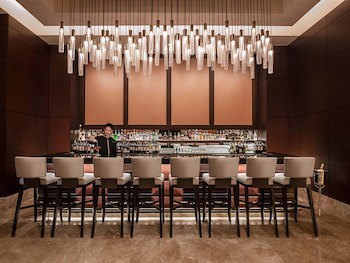 Crimson Hotel Filinvest City Manila
