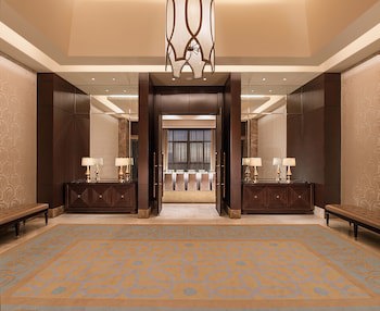 Crimson Hotel Filinvest City Manila
