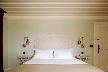 Quinta Nova Luxury Winery House