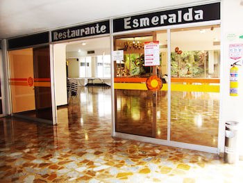 Hotel Del Llano