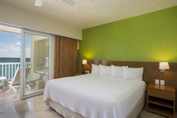 Club Regina Cancun