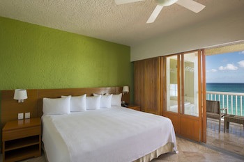 Club Regina Cancun