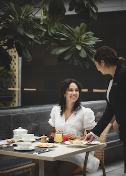 Anantara Downtown Dubai Hotel